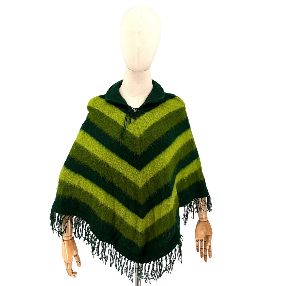 Vintage 70s Green Chevron Striped Acrylic Knit Fringe Poncho Cape